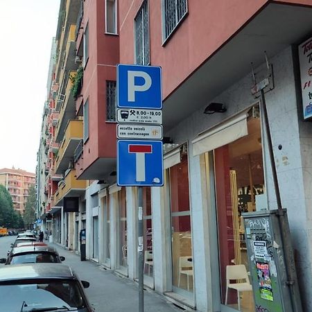 Venosa2 Lägenhet Milano Exteriör bild