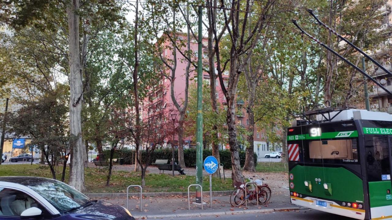 Venosa2 Lägenhet Milano Exteriör bild